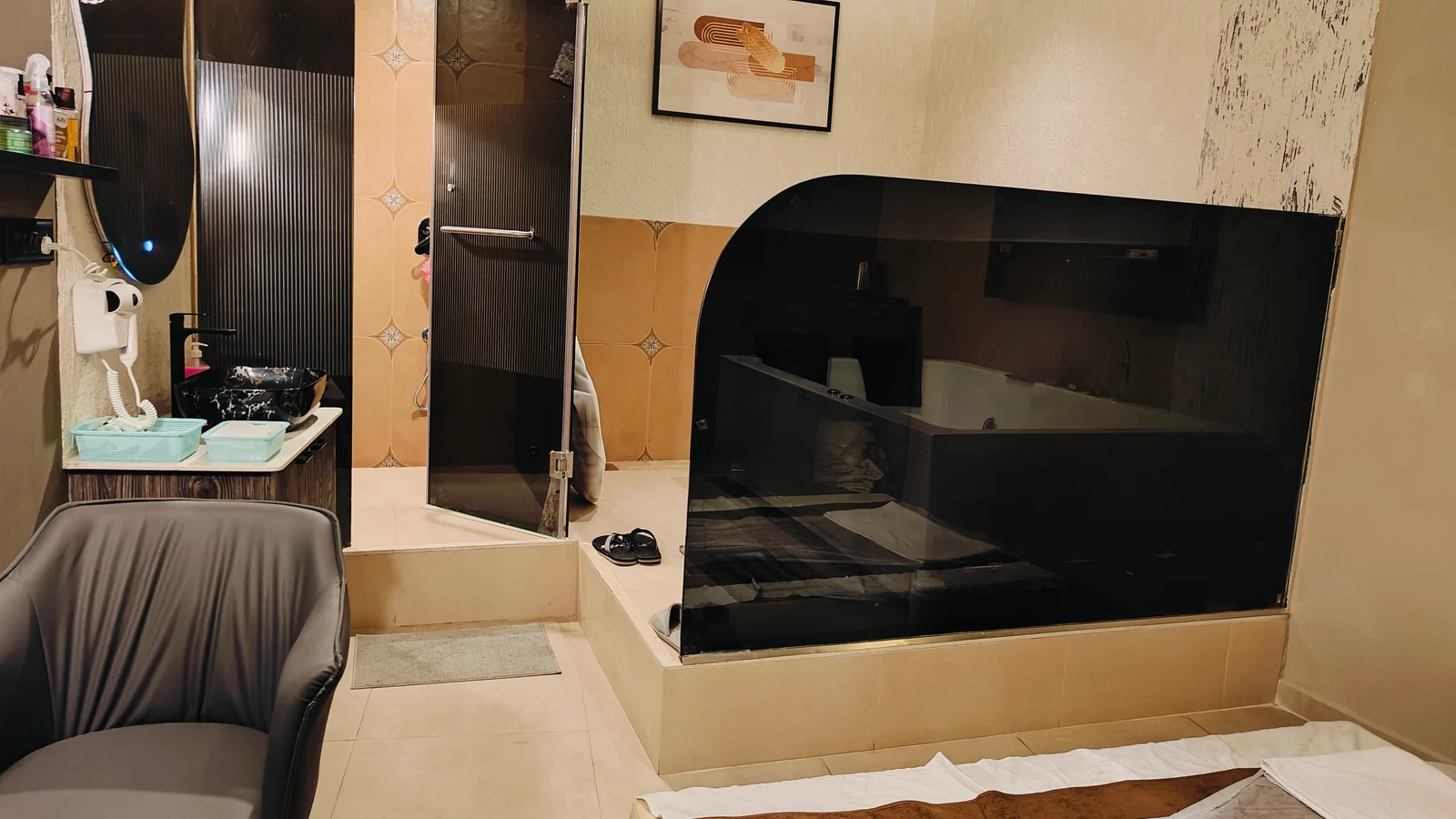 Spa Saga Juhu gallery 6