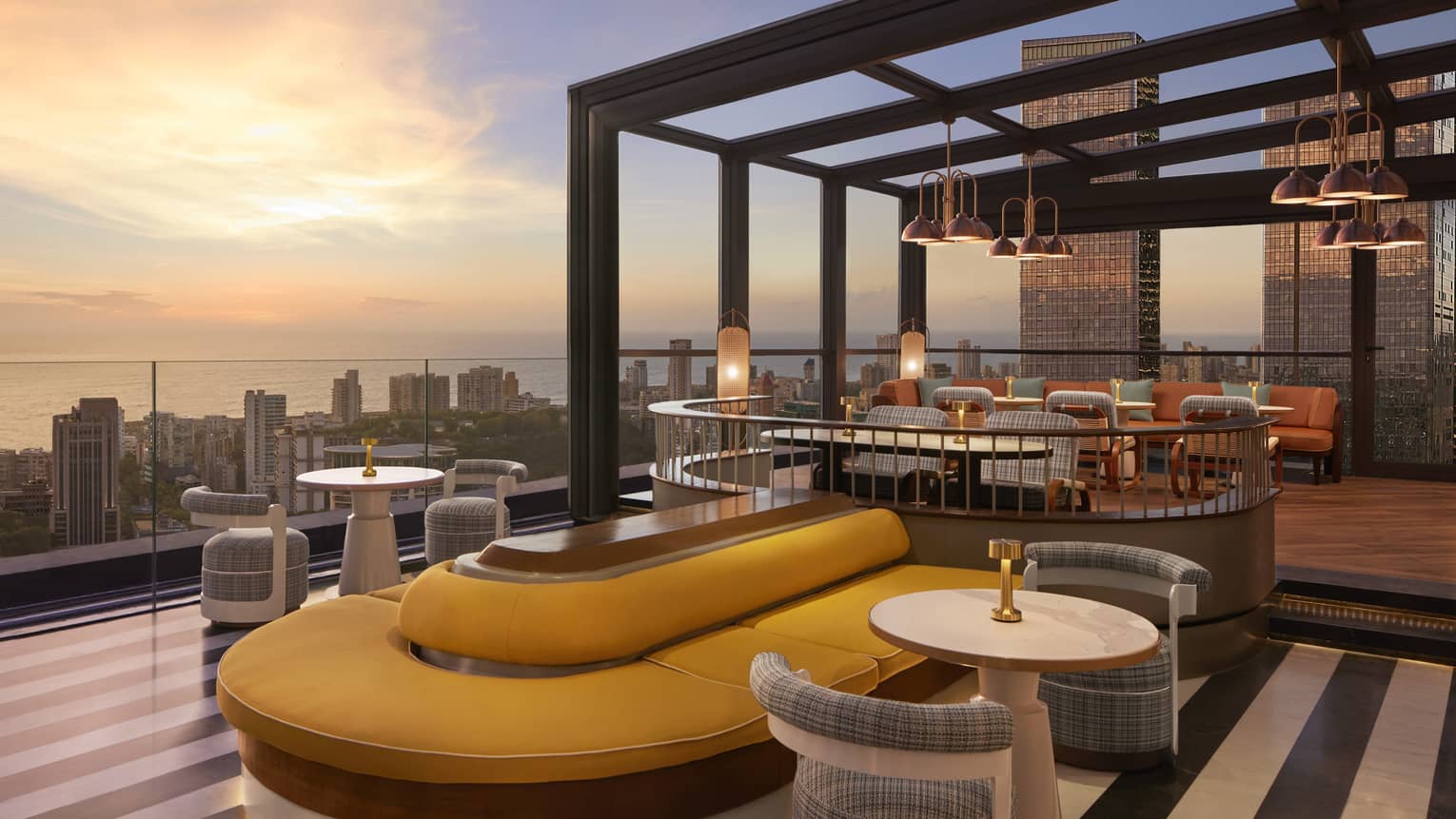 AER The Rooftop Bar at Four Seasons Hotel Mumbai gallery 6