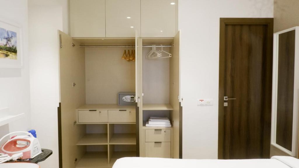 RELOhomes Powai gallery 31