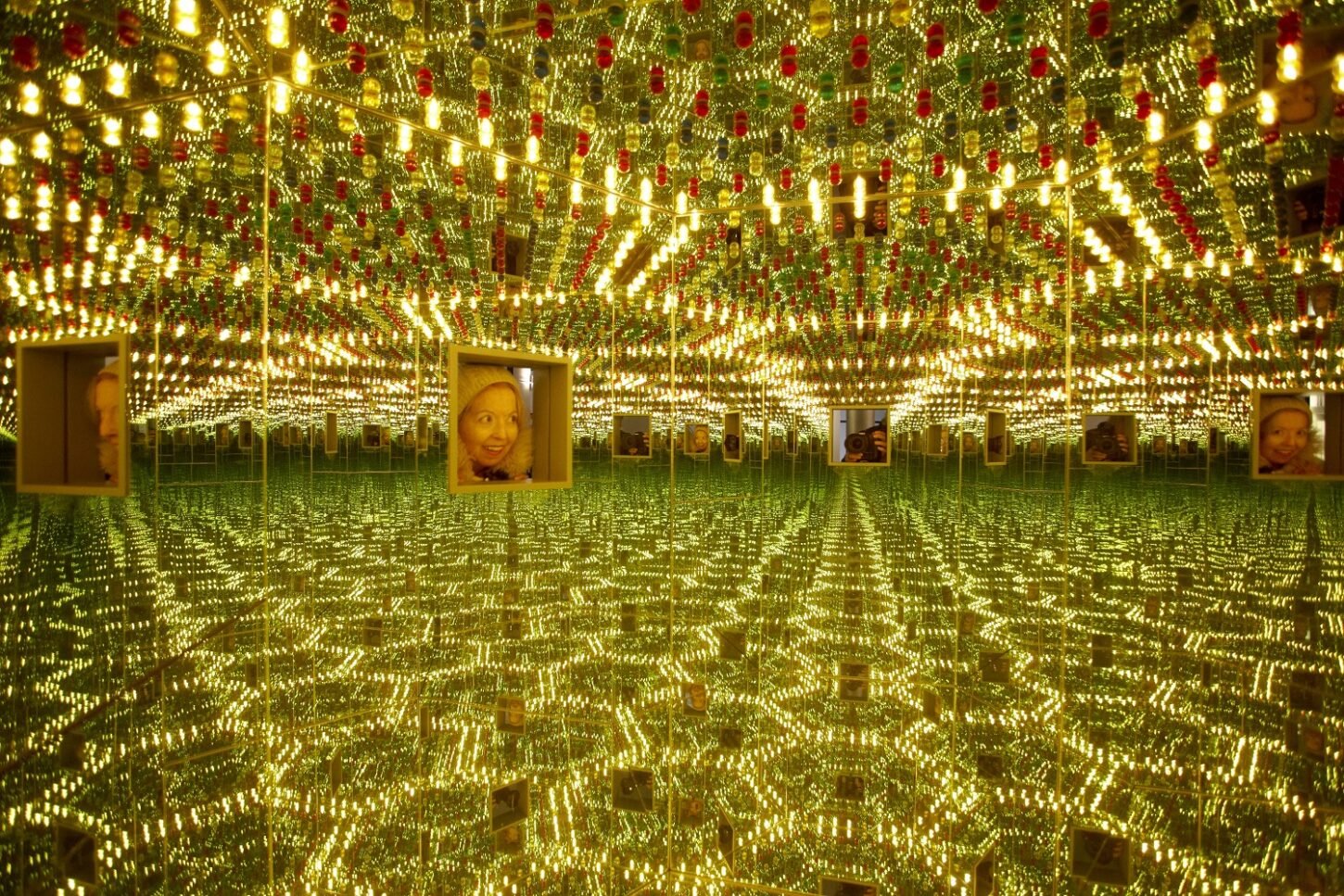 Infinity Mirrored Room gallery 8