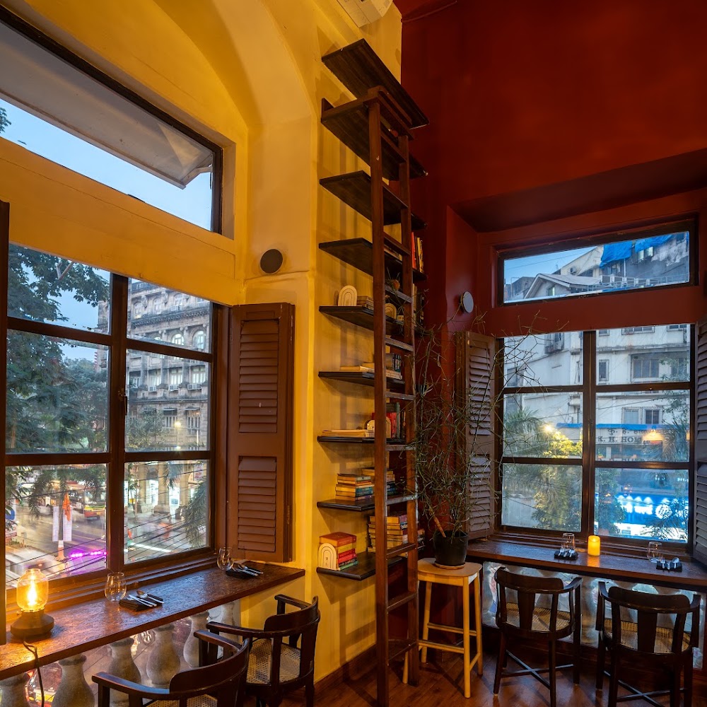 KMC Bar & Bistro gallery 1