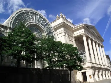 The Royal Opera House gallery 12