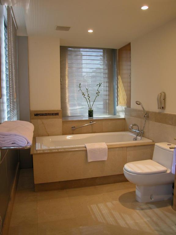 Taj Wellington Mews, Mumbai gallery 31