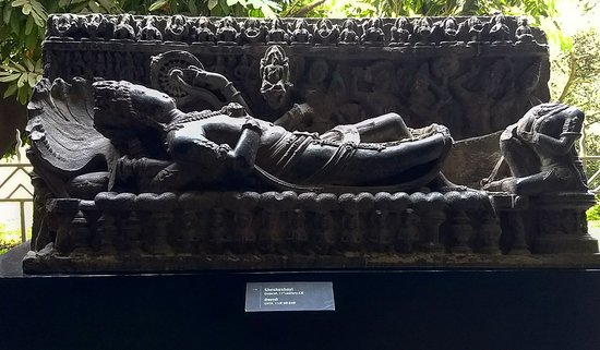 Chhatrapati Shivaji Maharaj Vastu Sangrahalaya gallery 9