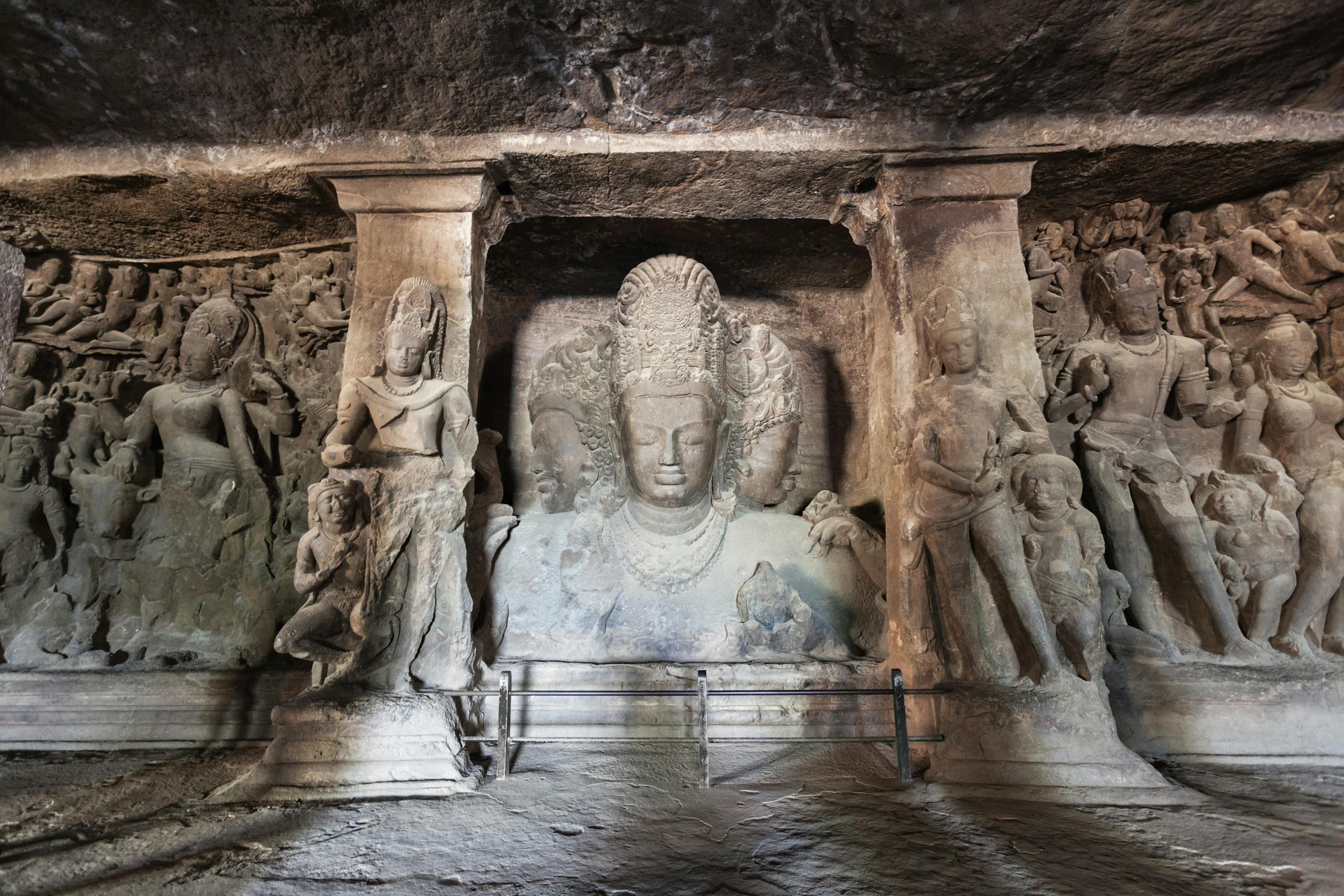 Elephanta Caves gallery 1