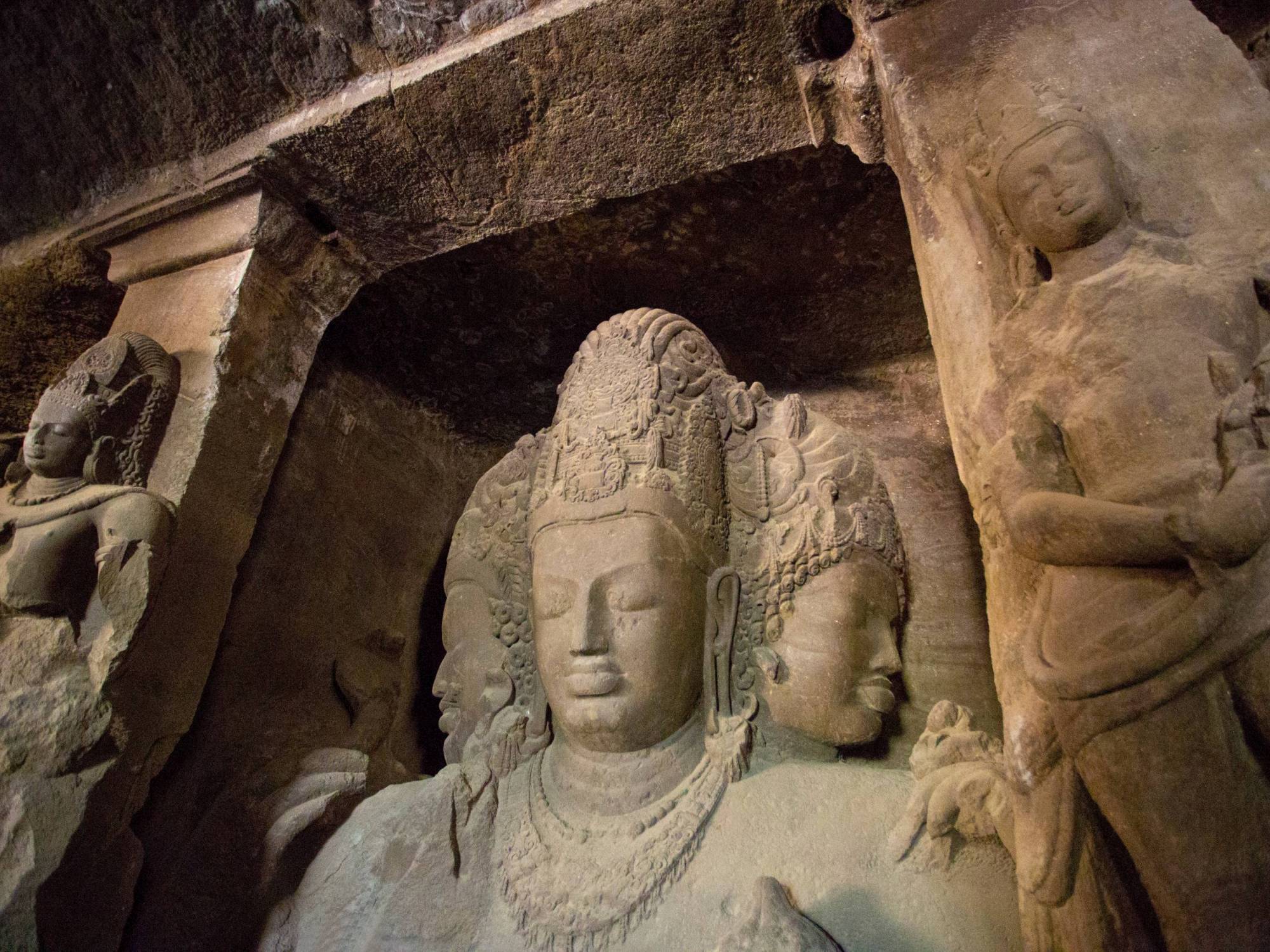 Elephanta Caves gallery 10