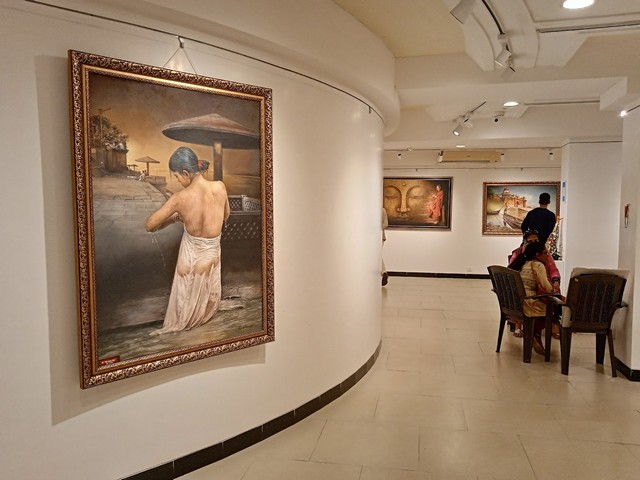 Jehangir Art Gallery gallery 10