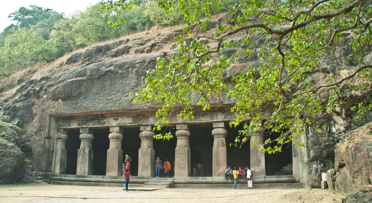 Elephanta Caves gallery 16
